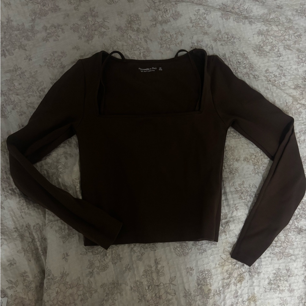 Abercrombie & Fitch Brown Strappy Square Neck Long Sleeve Crop Top - Picture 2 of 5